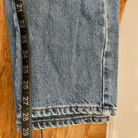Vtg Calvin Klein Women's High Rise Straight Leg Jeans Mom Denim Medium Wash 12 - Picture 3 of 8